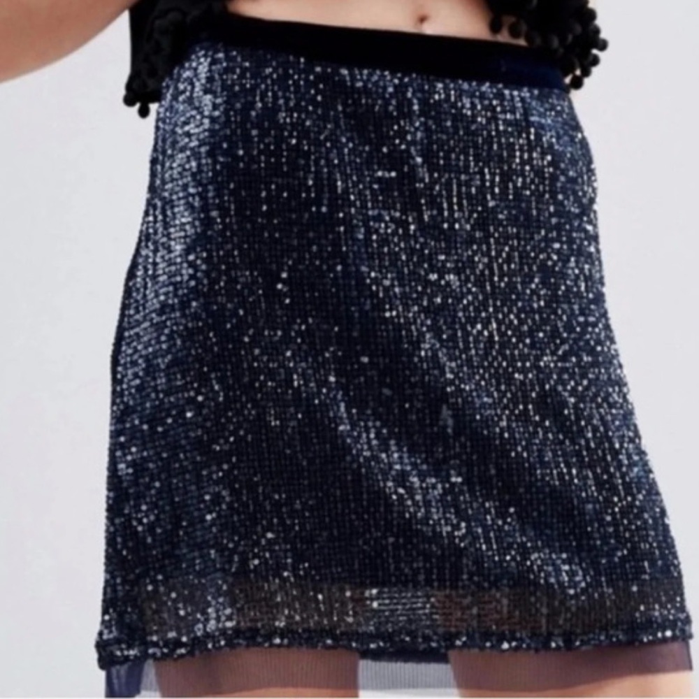 Free People Sequin Mini Skirt Navy Blue Short Sparkly Festival Holiday Metallic - Picture 3 of 10